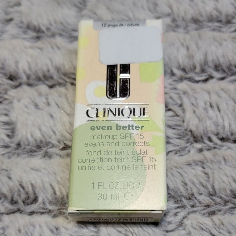 NEW! CLINIQUE Even Better Makeup SPF 15 Evens & Corrects